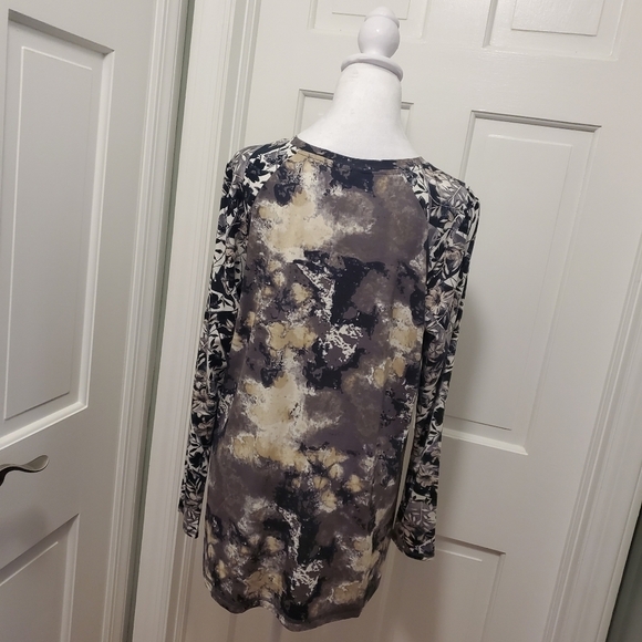 EC LOGO By Lori Goldsteinixed Print Jersey Knit Top Size Medium, casual, comfy - Picture 5 of 11